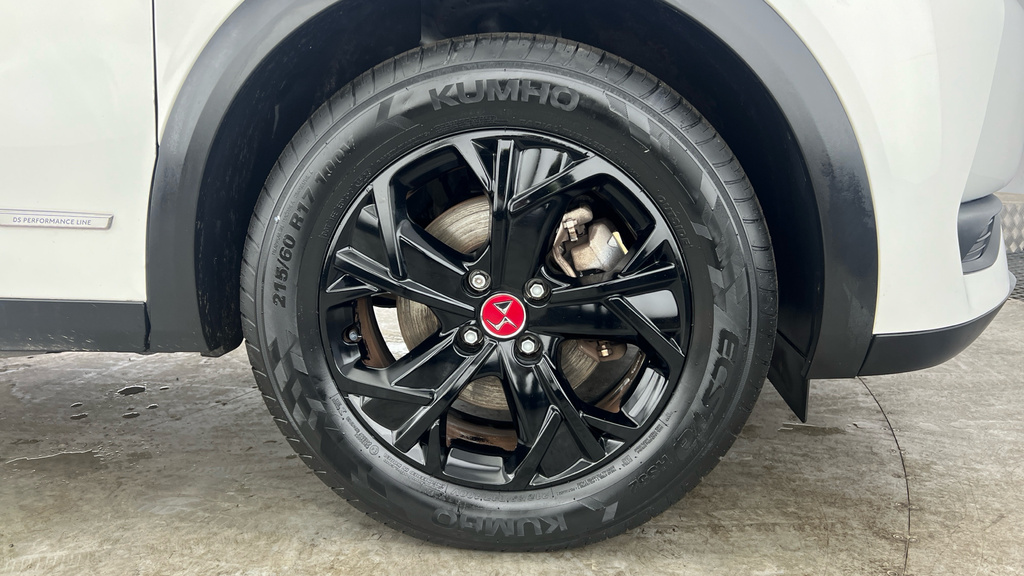 DS DS 3 Crossback 1.2 Puretech Performance Line Crossback Petr Grey #31
