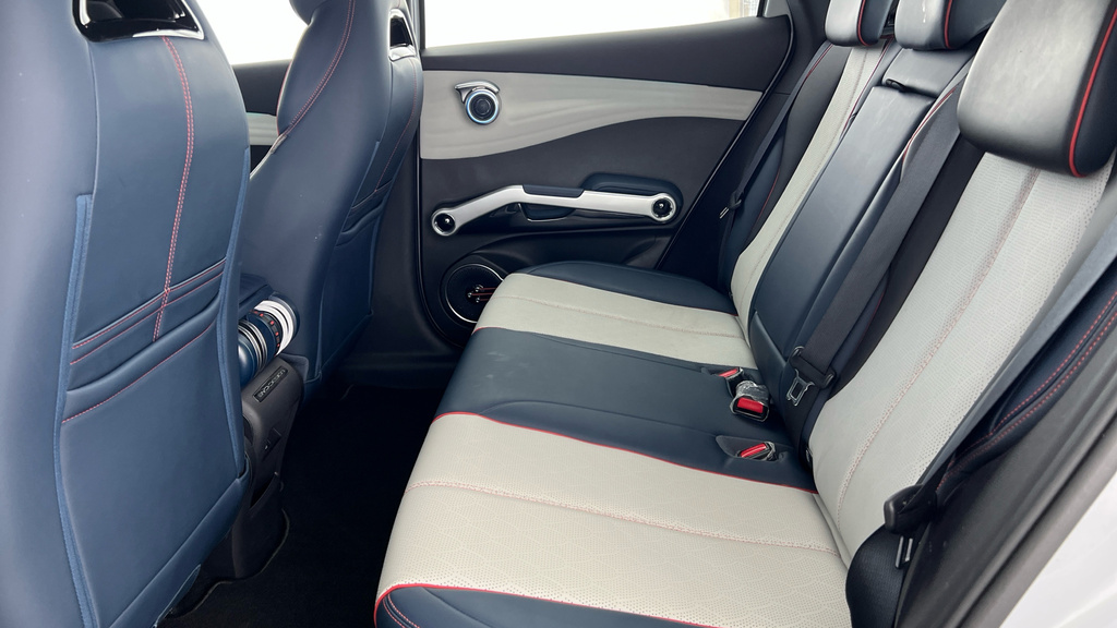 Byd Atto 3 Byd Atto 3 Comfort Grey #26