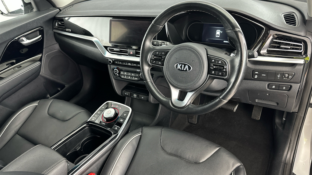 Kia e-Niro 64Kwh 4 Black #9