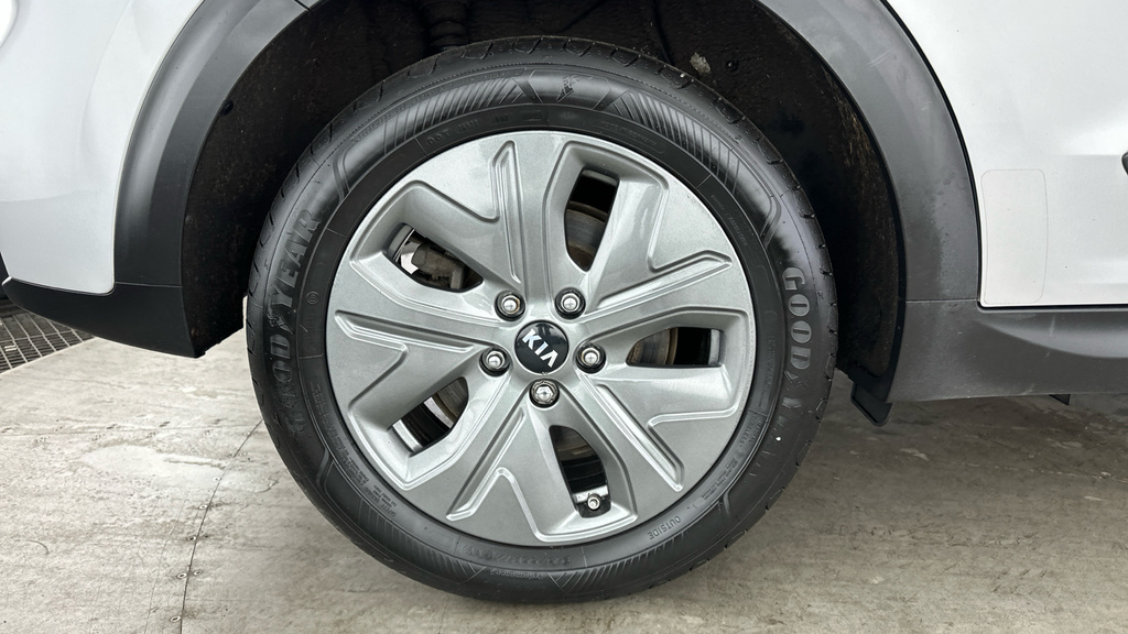 Kia e-Niro 64Kwh 4 Black #30