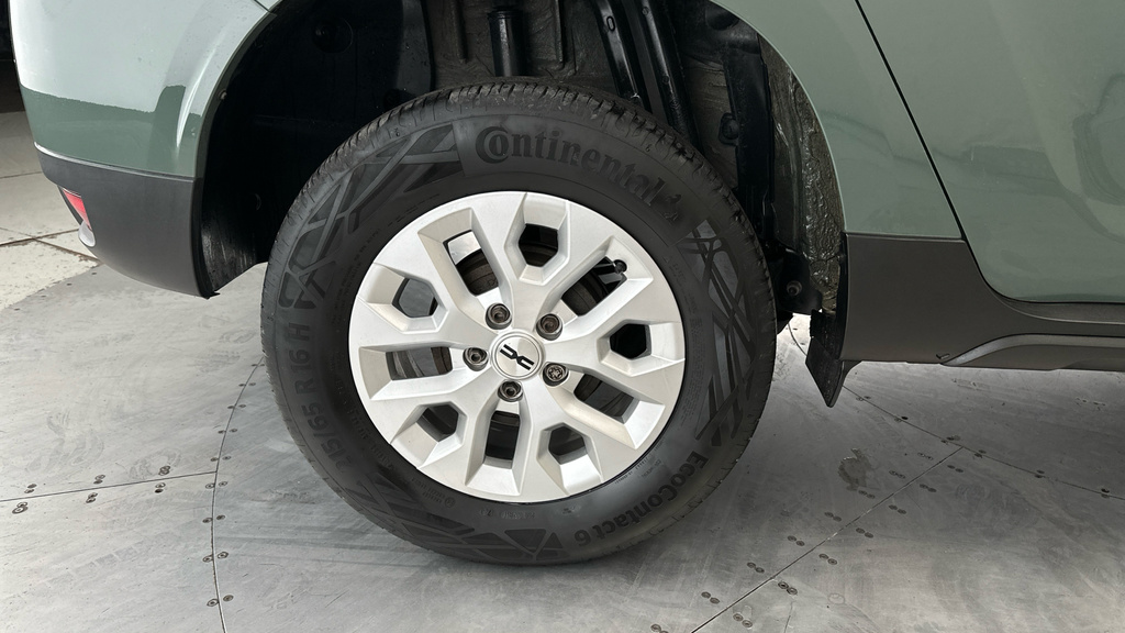 Dacia Duster 1.3 Tce 130 Journey 2023 White #24