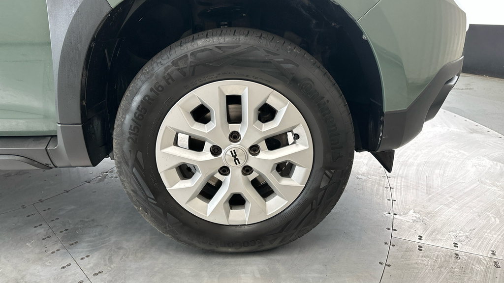 Dacia Duster 1.3 Tce 130 Journey 2023 White #25