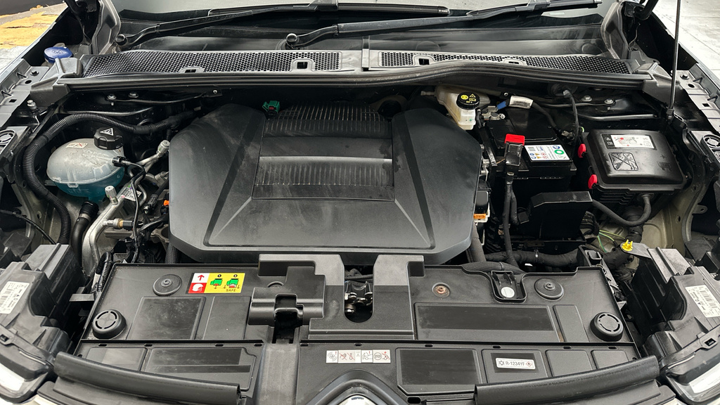 Citroen e-C4 50Kwh Shine Grey #23