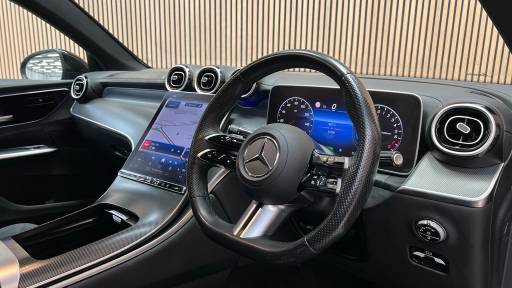 Mercedes-Benz GLC Class Suv White #9