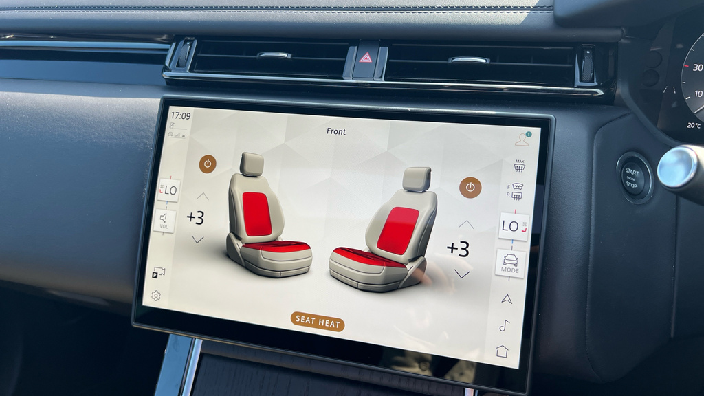 Land Rover Range Rover Velar Dynamic Se Red #37