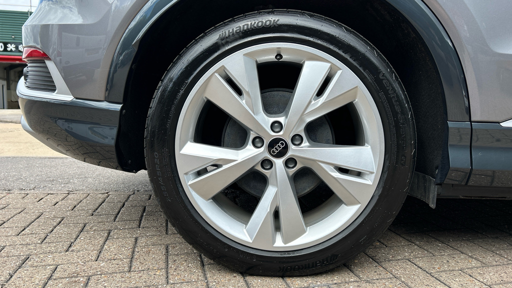 Audi Q4 E Tron 210Kw 45 82Kwh S Line Leathertech Pack Blue #23