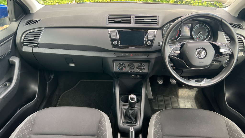 Skoda Fabia Se Black #12