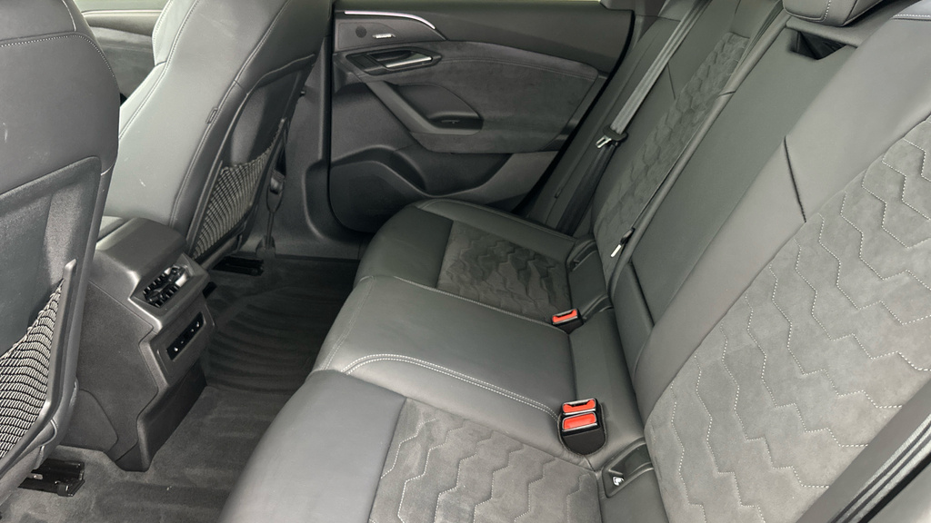 Audi A6 Avant Avant Launch Edition E-tron Performance 270,00 Kw White #23