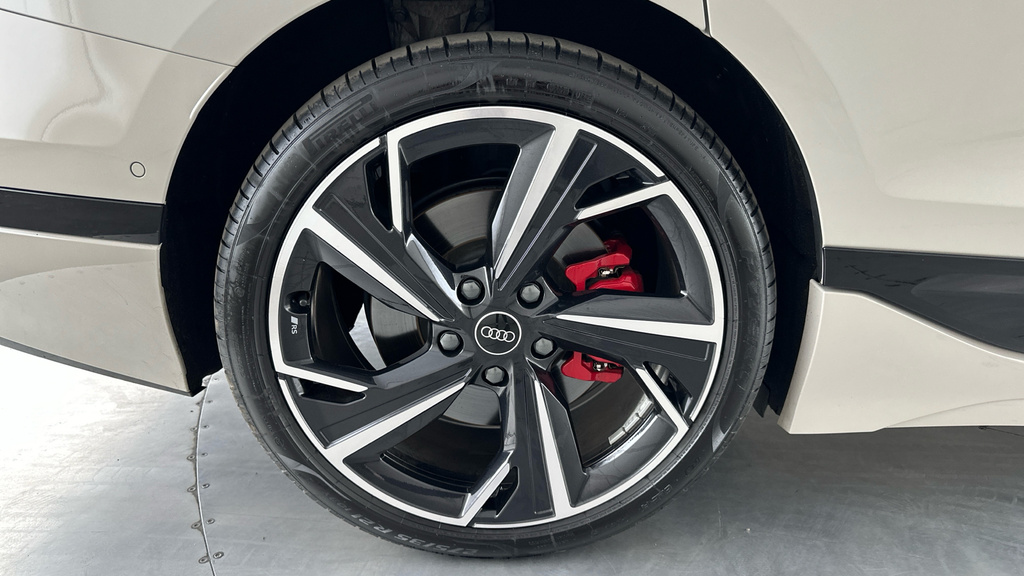Audi A6 Avant Avant Launch Edition E-tron Performance 270,00 Kw White #28