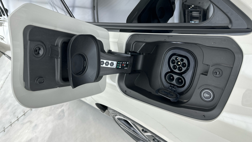 Audi A6 Avant Avant Launch Edition E-tron Performance 270,00 Kw White #30