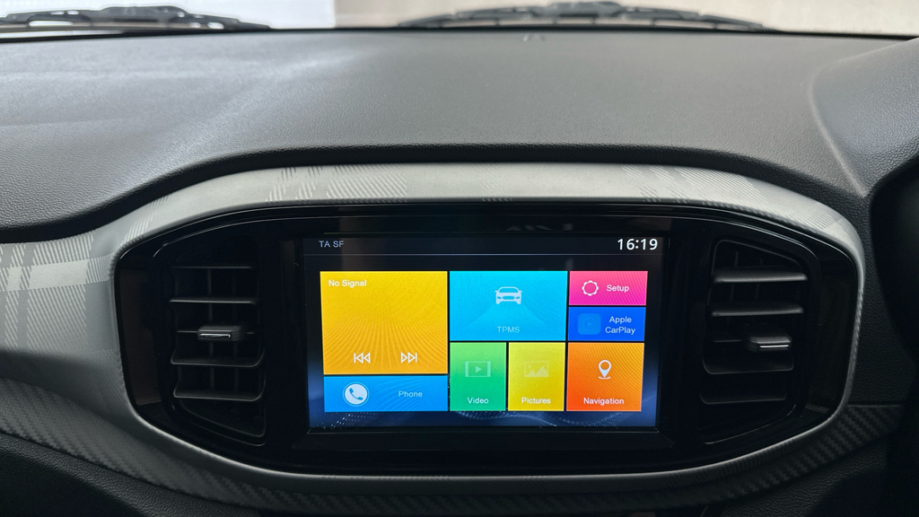 MG MG3 Exclusive Nav 1.5 Silver #13