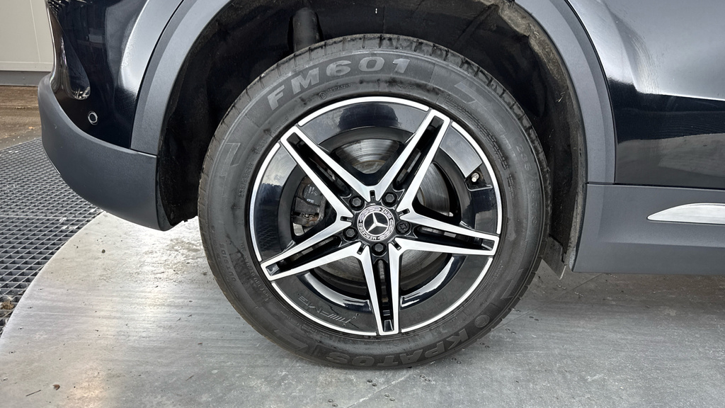 Mercedes-Benz EQA Suv Black #17