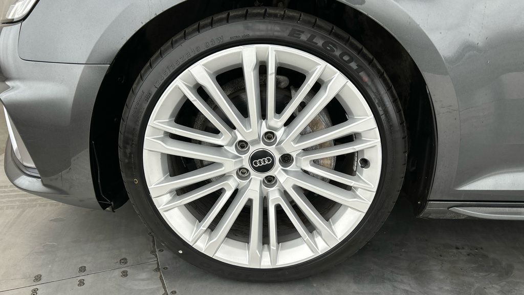 Audi A4 Avant 2L S Line Blue #24