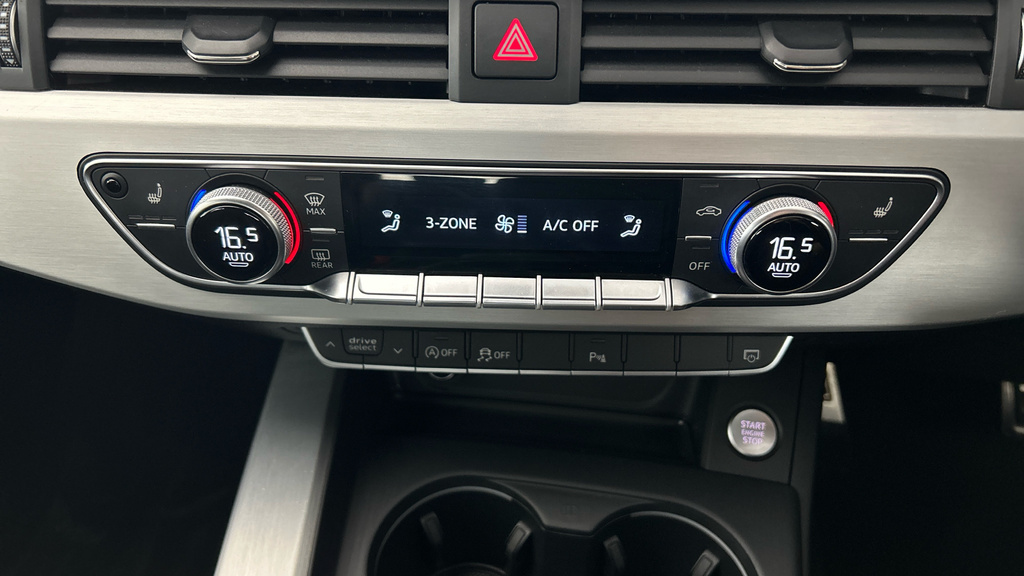 Audi A4 Avant 2L S Line Blue #18