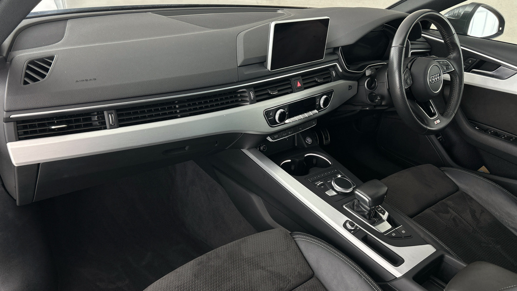 Audi A4 Avant 2L S Line Blue #13