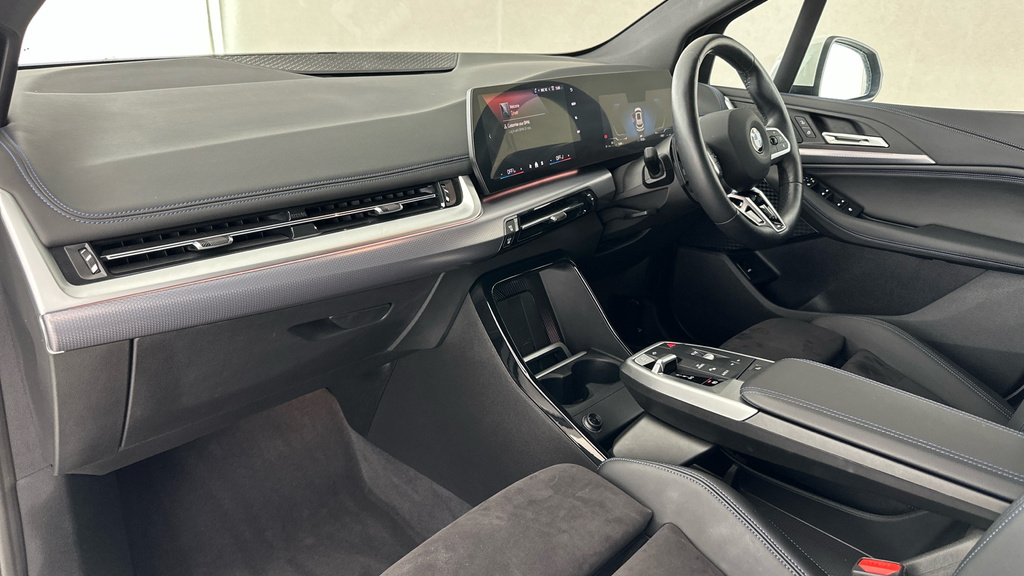 BMW 2 Series Active Tourer 220I Mht Luxury Dct Tech Plus Pack Black #12