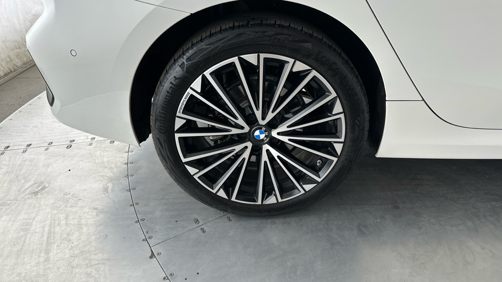 BMW 2 Series Active Tourer 220I Mht Luxury Dct Tech Plus Pack Black #25