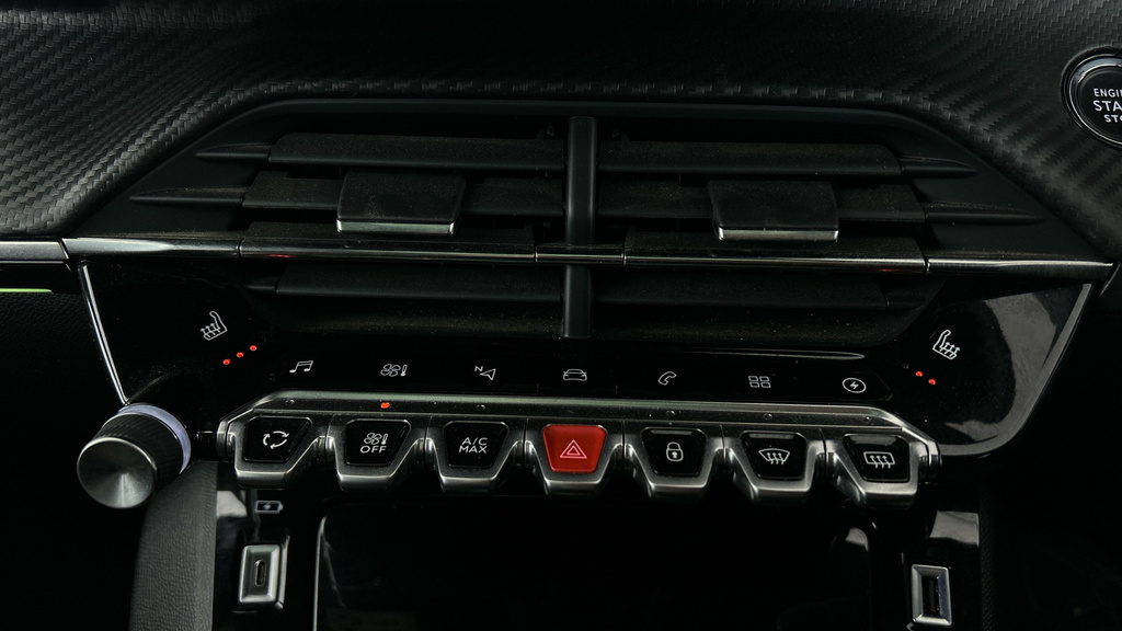 Peugeot e-2008 Gt Line Blue #14