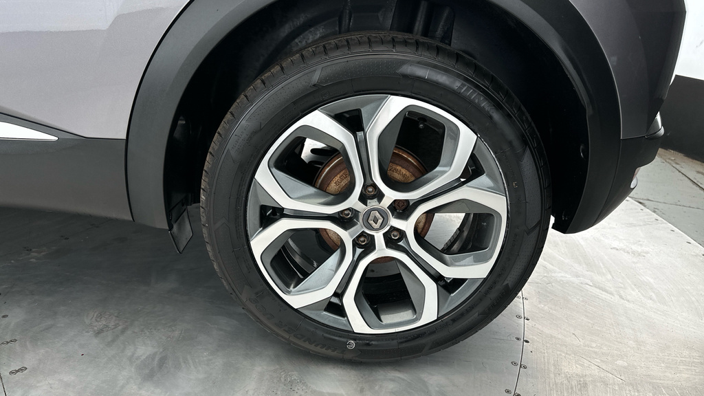 Renault Captur 1.3 Tce 130 Iconic Black #24