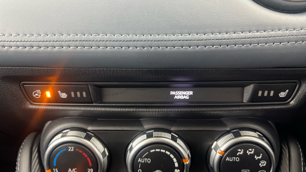 Mazda 2 1.5 Skyactiv G Sport Nav Red #11