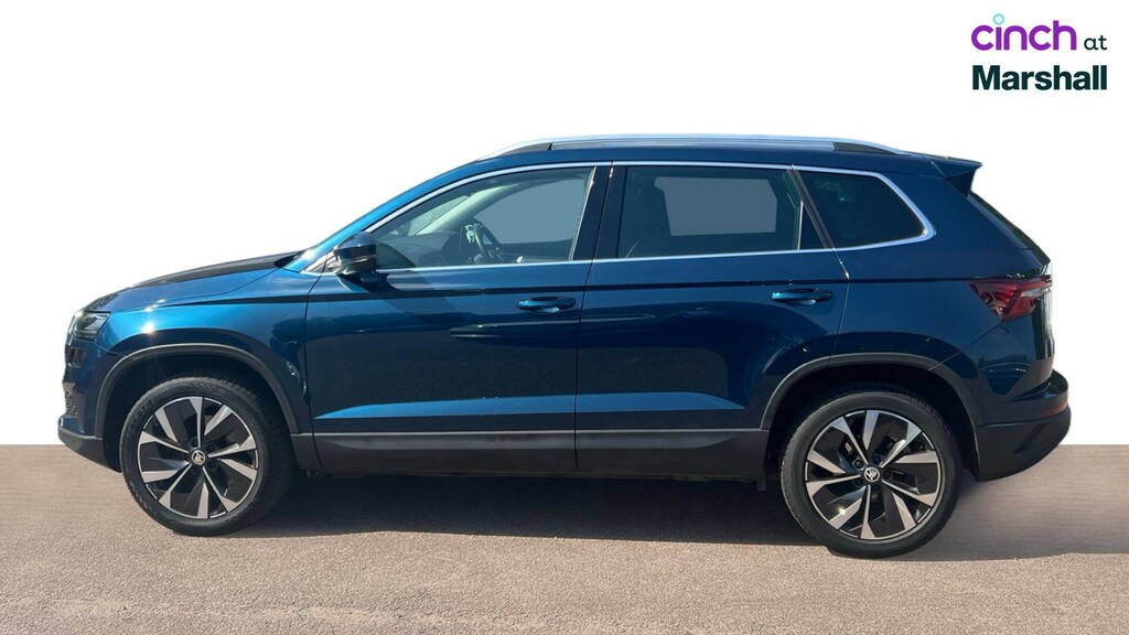 Skoda Karoq Suv White #7