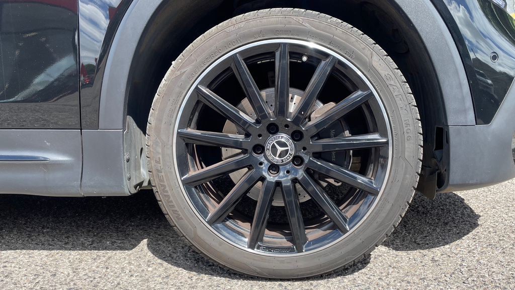 Mercedes-Benz GLB Class Suv Grey #36