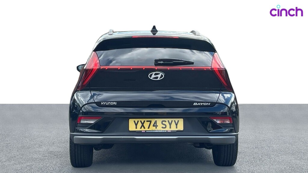 Hyundai Bayon Ultimate White #8