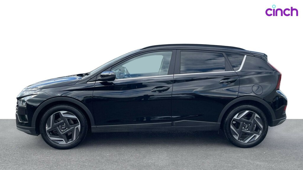 Hyundai Bayon Ultimate White #10