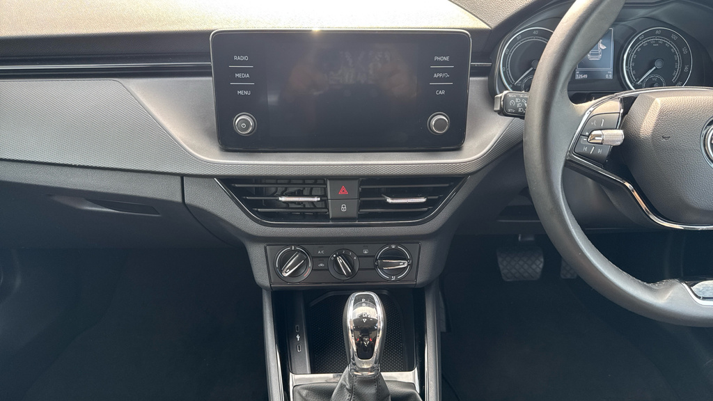 Skoda Kamiq Se Edition Blue #12