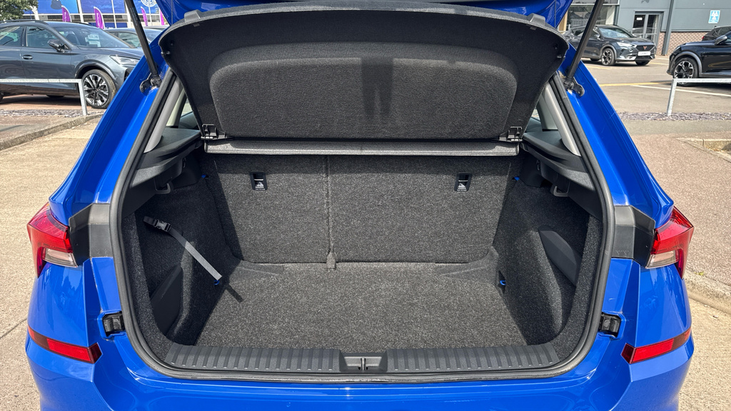 Skoda Kamiq Se Edition Blue #15