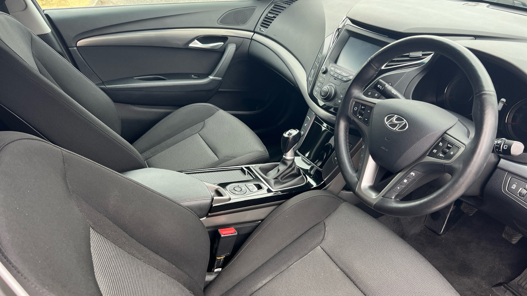 Hyundai I40 Se Nav Silver #9