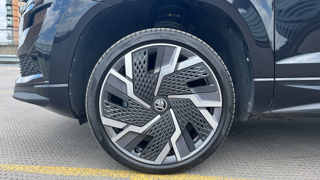 Skoda Karoq Se Technology Blue #26