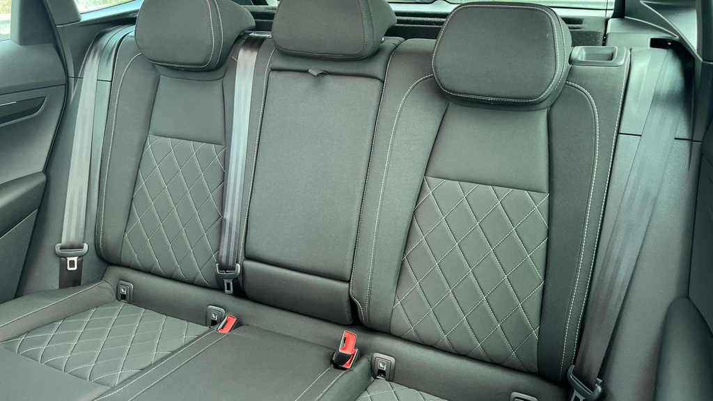 Skoda Karoq Se Technology Blue #2