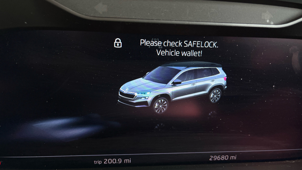 Skoda Karoq Se Technology Blue #20