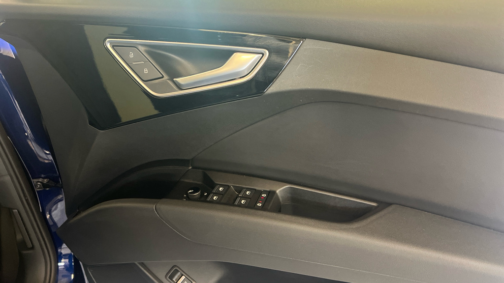 Audi Q4 E Tron 40 Edition 1 82Kwh Black #26