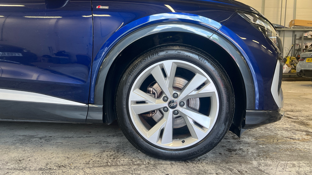 Audi Q4 E Tron 40 Edition 1 82Kwh Black #23