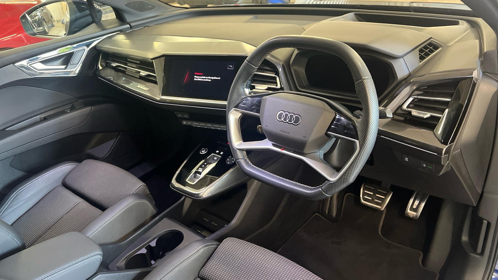 Audi Q4 E Tron 40 Edition 1 82Kwh Black #13