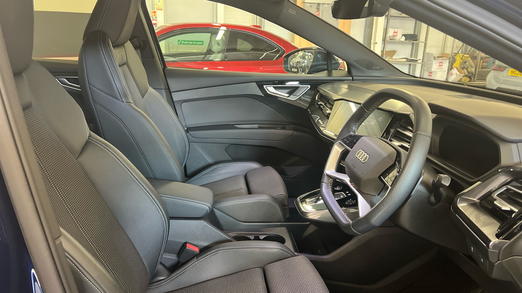 Audi Q4 E Tron 40 Edition 1 82Kwh Black #33