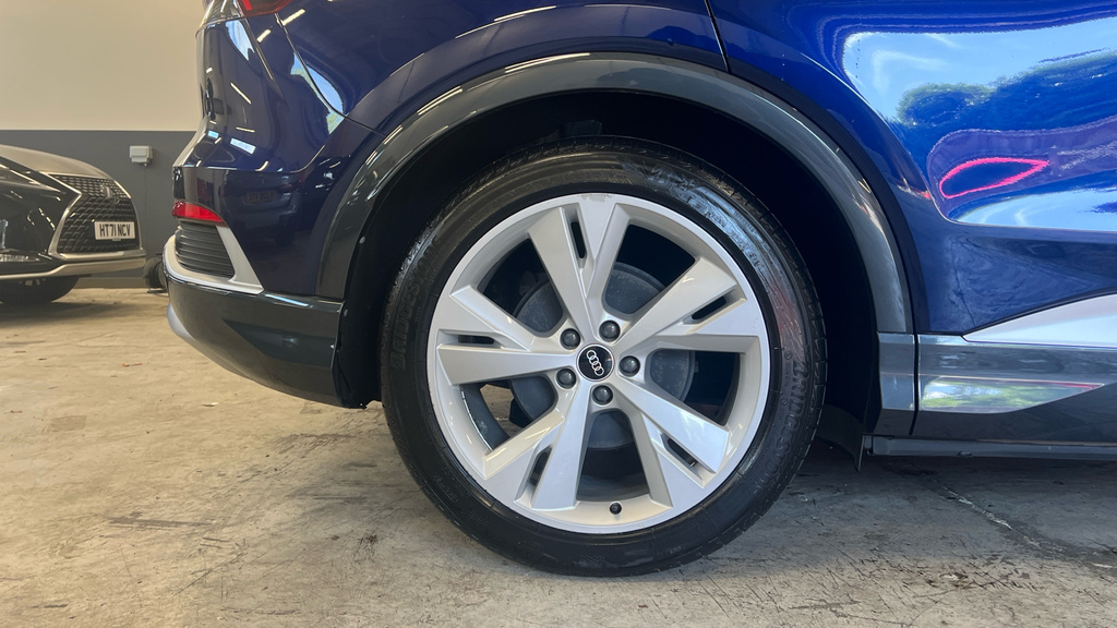 Audi Q4 E Tron 40 Edition 1 82Kwh Black #22
