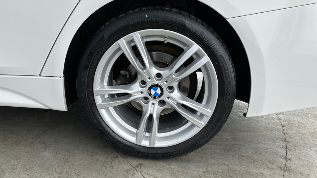 BMW 3 Series Se White #24