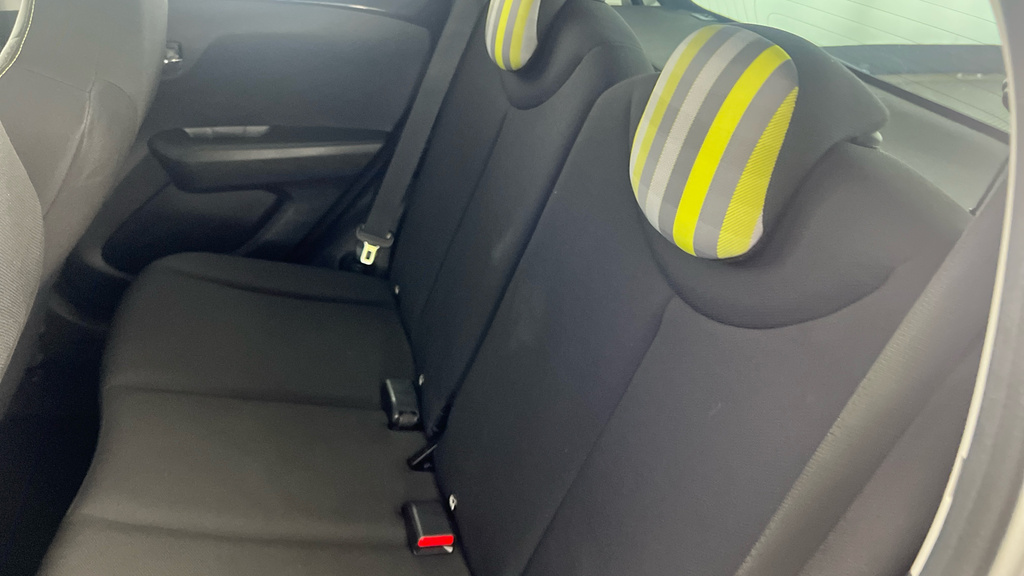 Peugeot 108 Active Black #20
