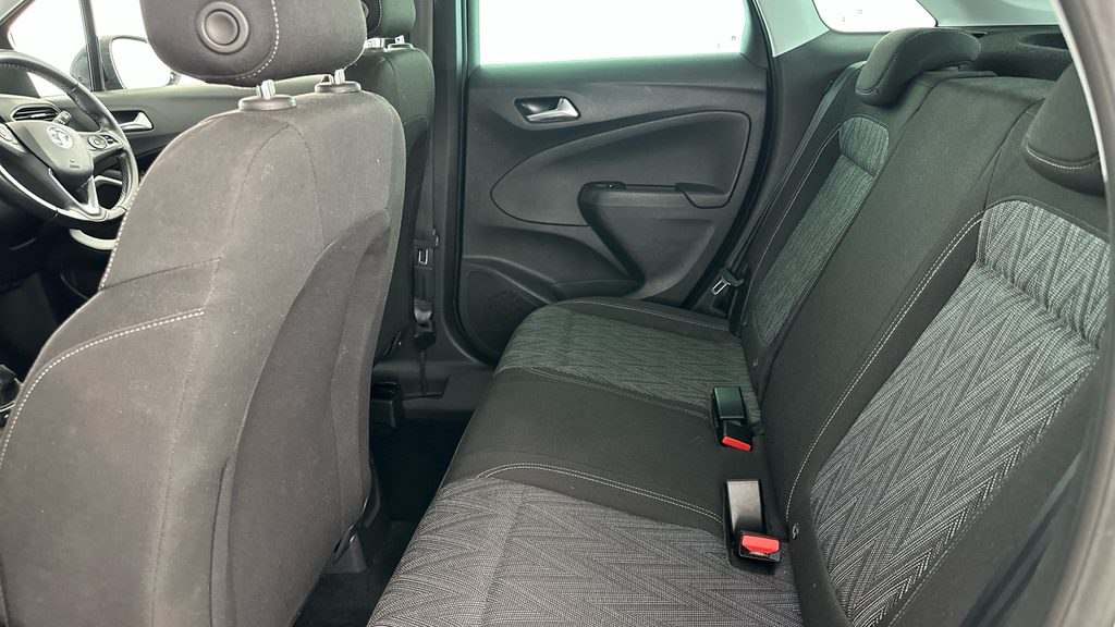 Vauxhall Crossland X Elite White #19