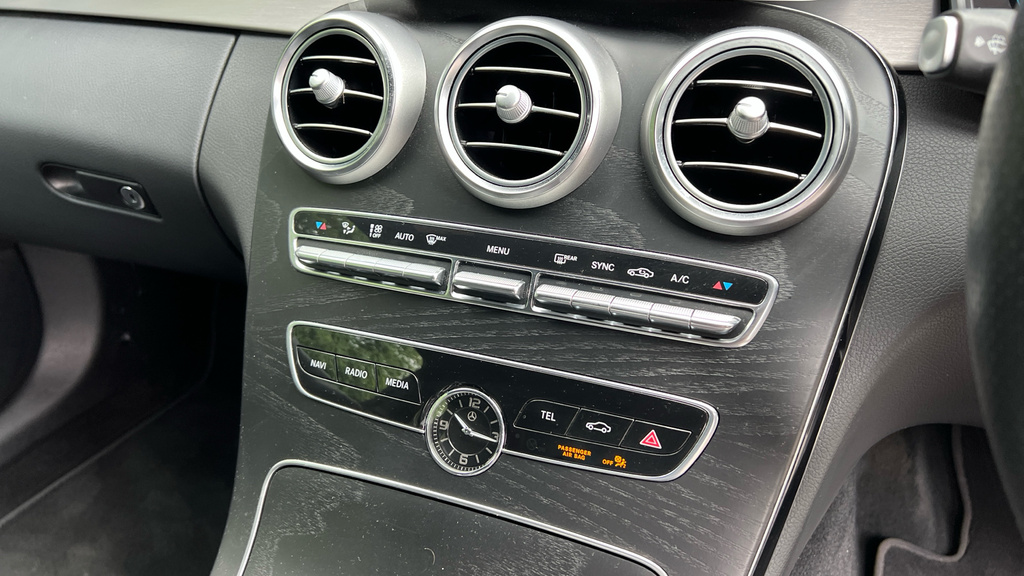Mercedes-Benz C Class Black #40