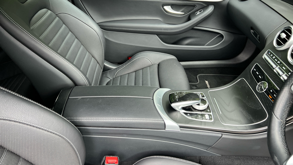 Mercedes-Benz C Class Black #38