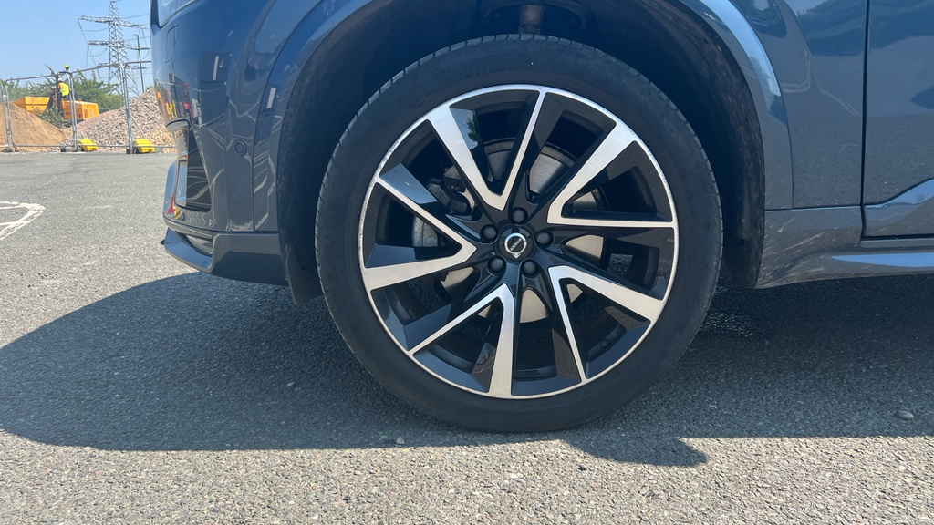 Volvo XC90 Suv Black #19