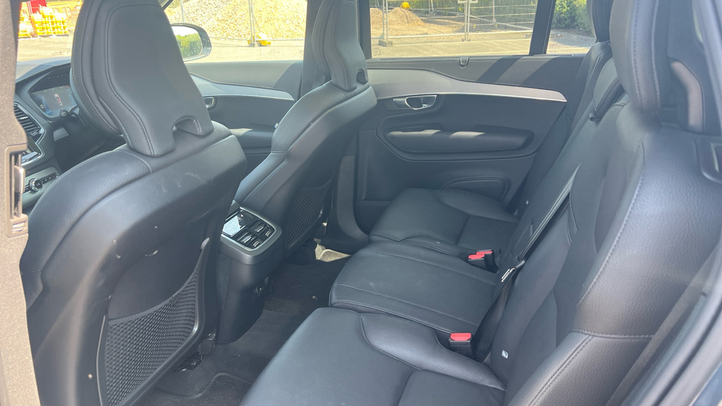 Volvo XC90 Suv Black #14