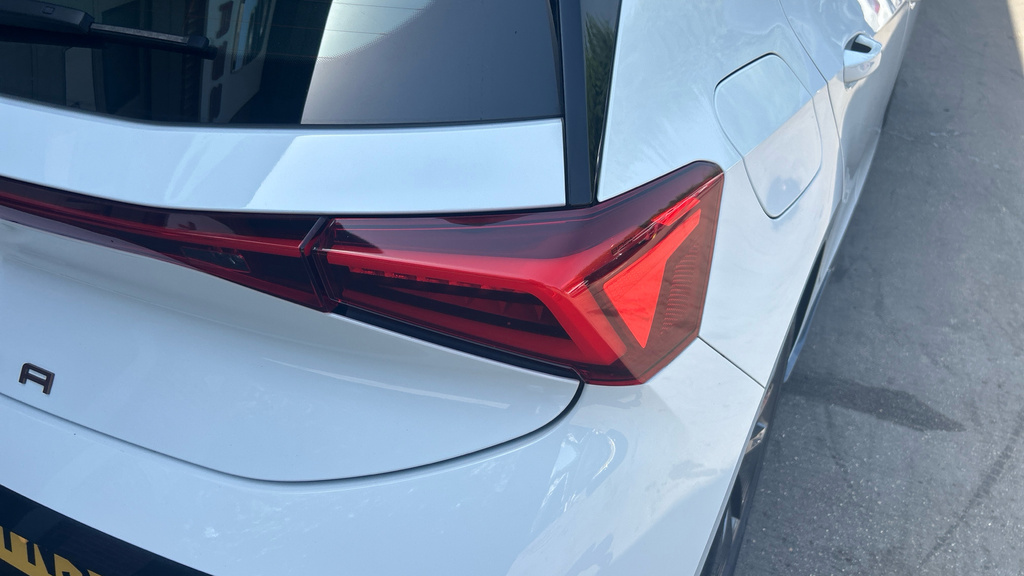 Cupra Born 150Kw V2 58Kwh Blue #40