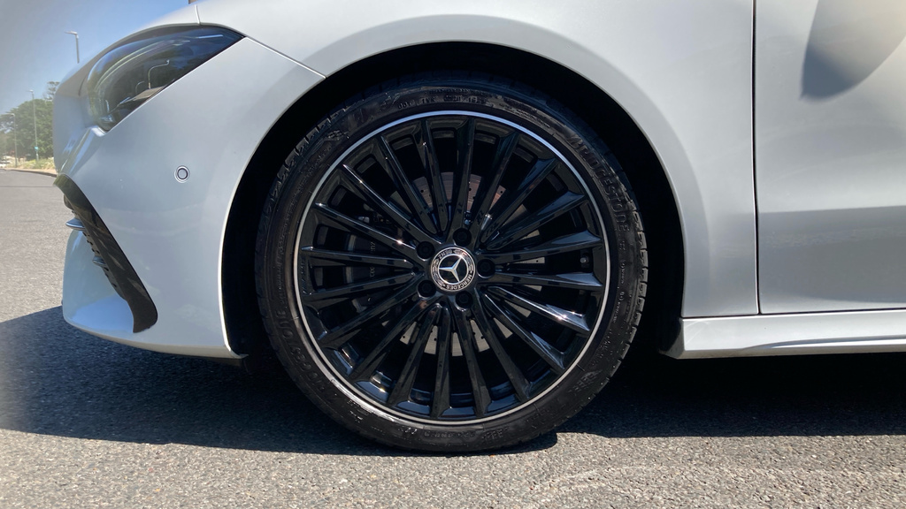 Mercedes-Benz CLA Class Cla 200 Amg Line Executive Tip Black #20