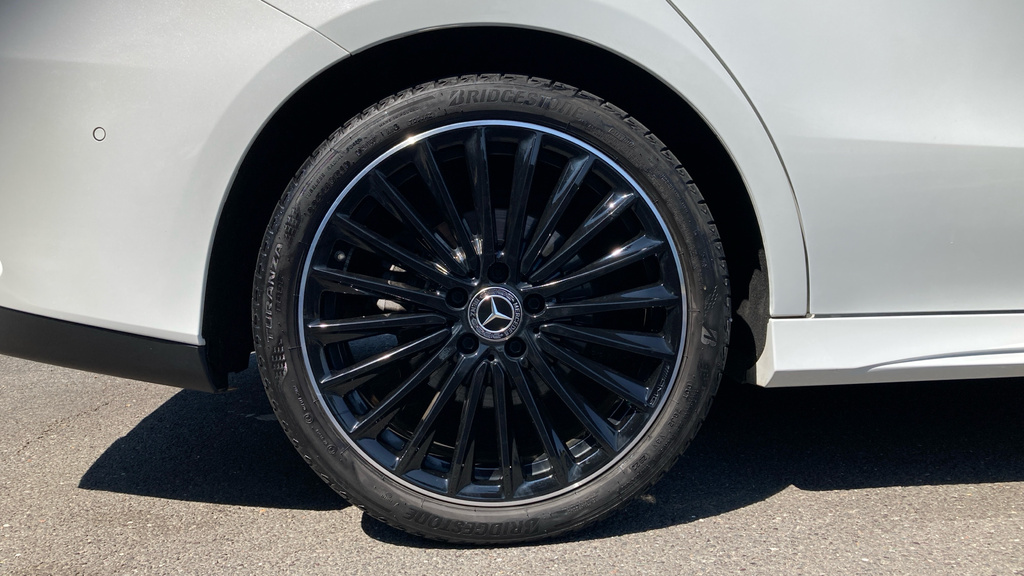 Mercedes-Benz CLA Class Cla 200 Amg Line Executive Tip Black #17