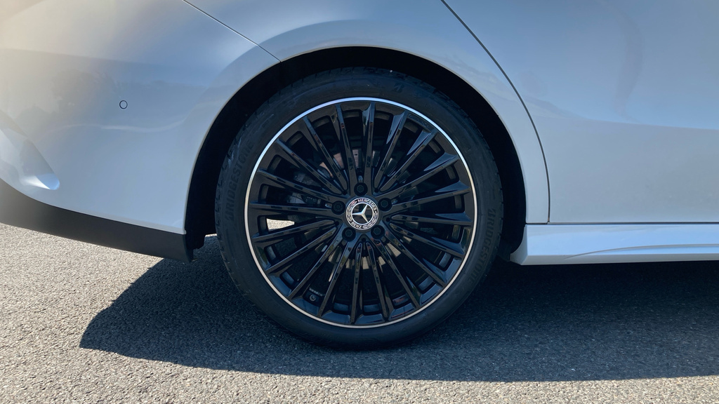 Mercedes-Benz CLA Class Cla 200 Amg Line Executive Tip Black #18